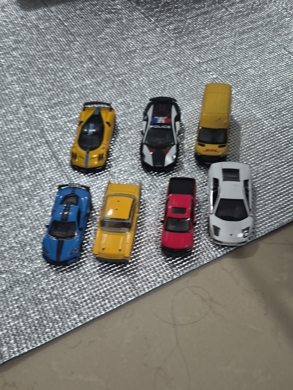 Set of 8 Assorted Kids Toy Vehicles - Yellow, Blue, White, Red, Black